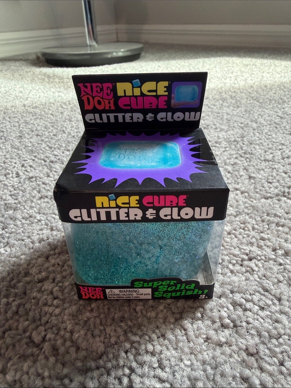 NeeDoh Nice Cube Glitter & Glow Sensory Cube - Blue never opened